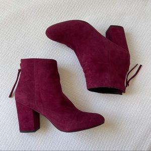 Steve Madden Cynthia Suede Booties
